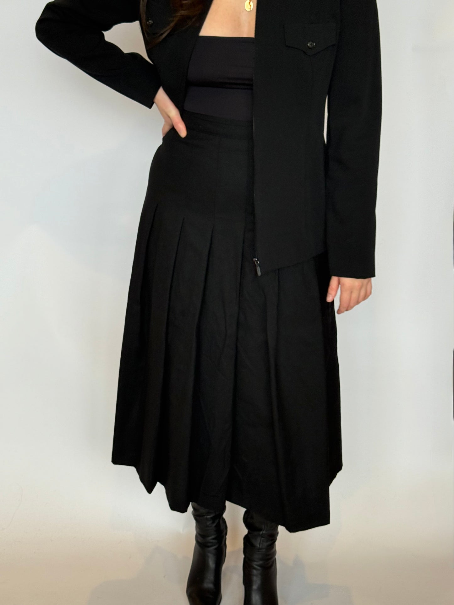 Perri Cutten Pleated Wool Skirt - 8