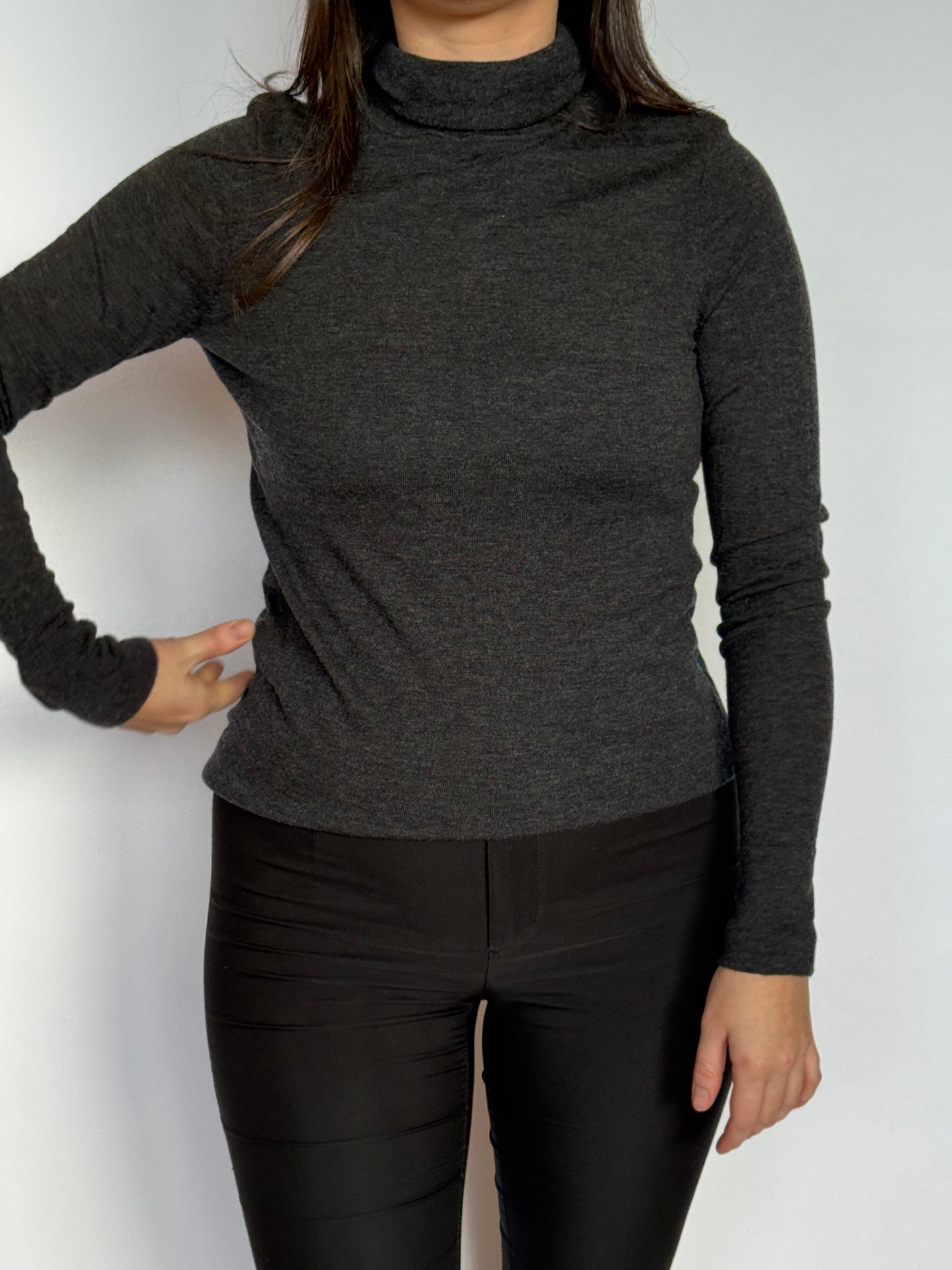 Grey Silk & Wool Turtle Neck | 8-10