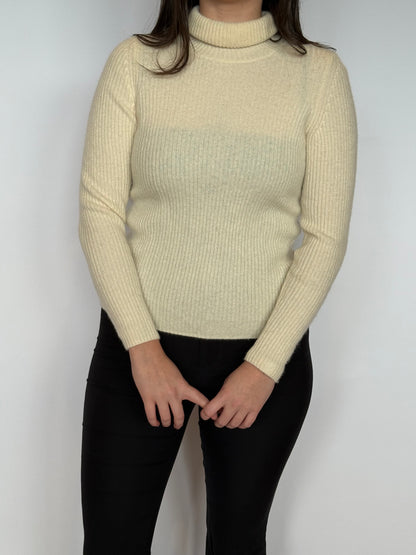 White Cashmere Turtle Neck - 10